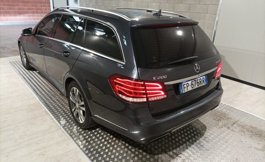 Mercedes-Benz E 200 Sport